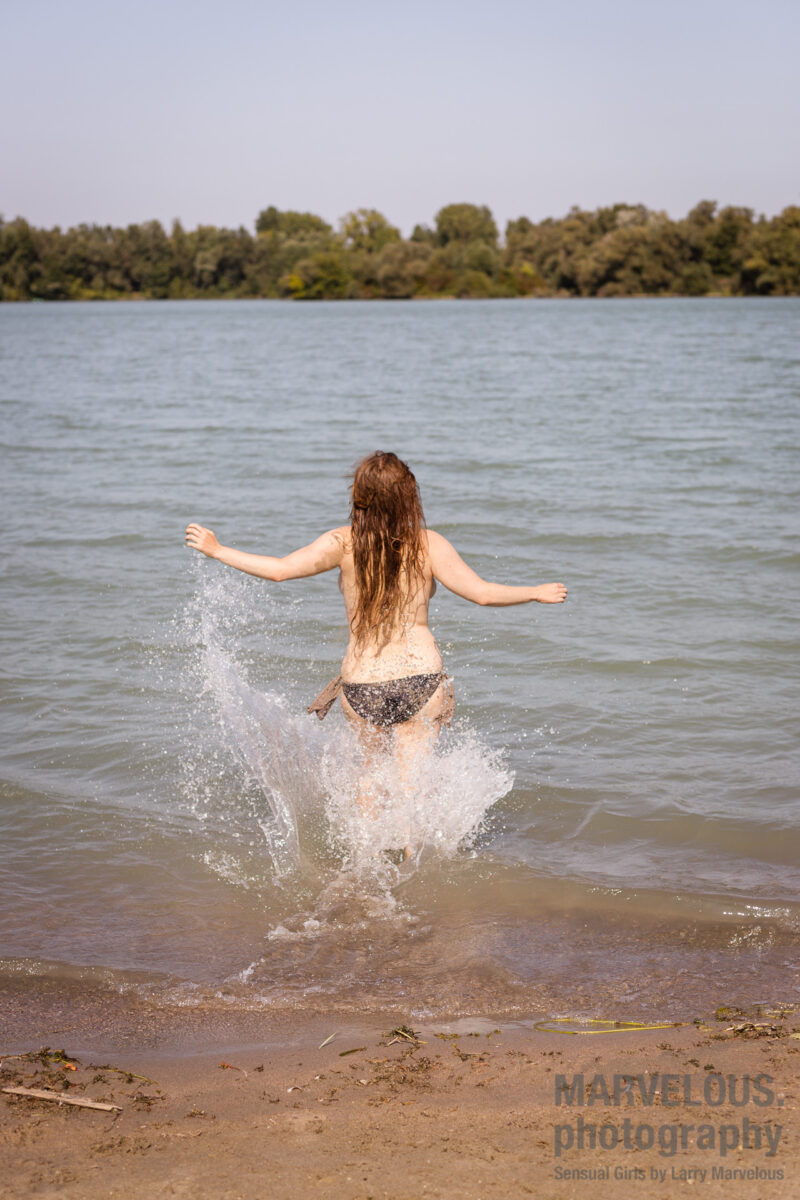 Lily Marvelous Photography